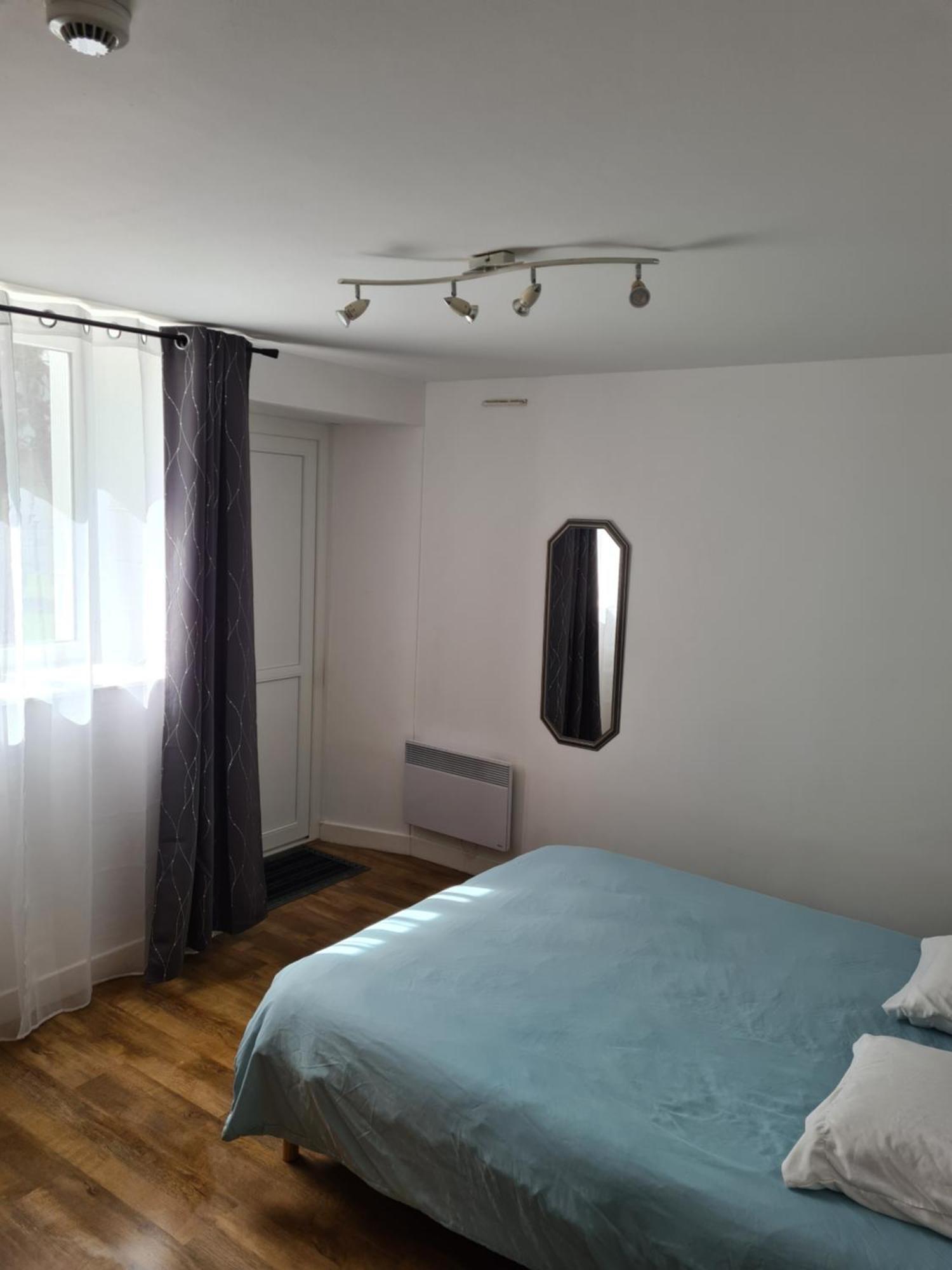 Hotel Saint Julien Aux Bois Eksteriør bilde
